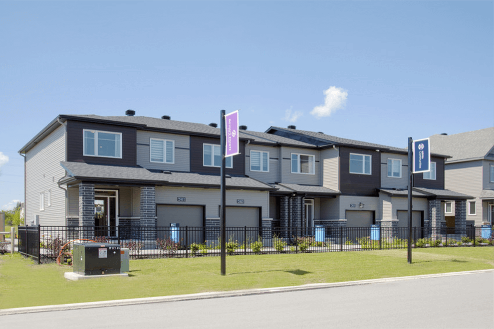 What are the different kinds of townhomes?